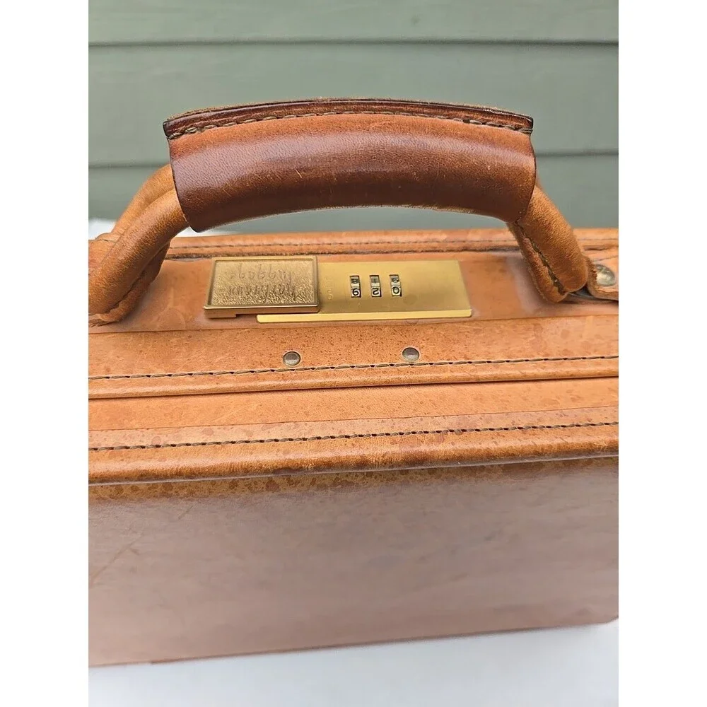 Vintage Hartmann briefcase leather attache tan brown classic business
